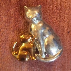 Vintage Car and Kitten Brooch
